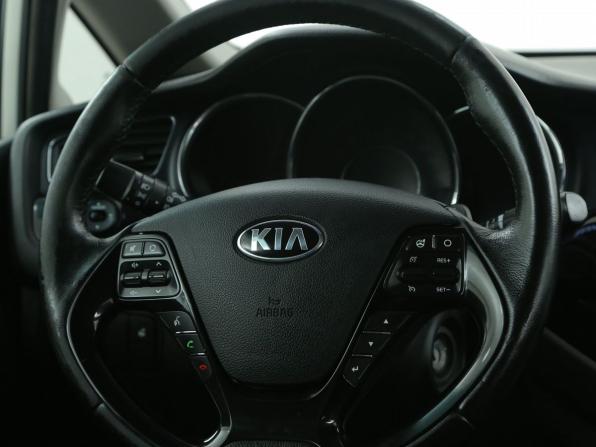 Kia Ceed II с пробегом 2012 года, цена 851 000 рублей, 244000 км, хэтчбек, Автокод Объявления