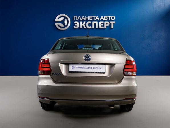Volkswagen Polo V Рестайлинг с пробегом 2017 года, цена 1 291 000 рублей, 62913 км, седан, Автокод Объявления