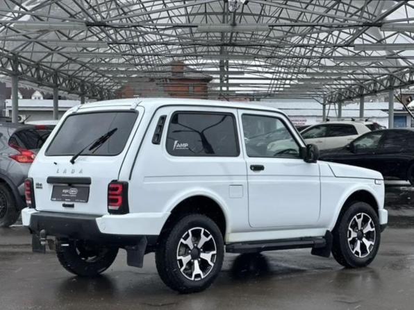 Lada (ВАЗ) Niva Legend с пробегом 2024 года, цена 897 300 рублей, 21687 км, внедорожник, Автокод Объявления