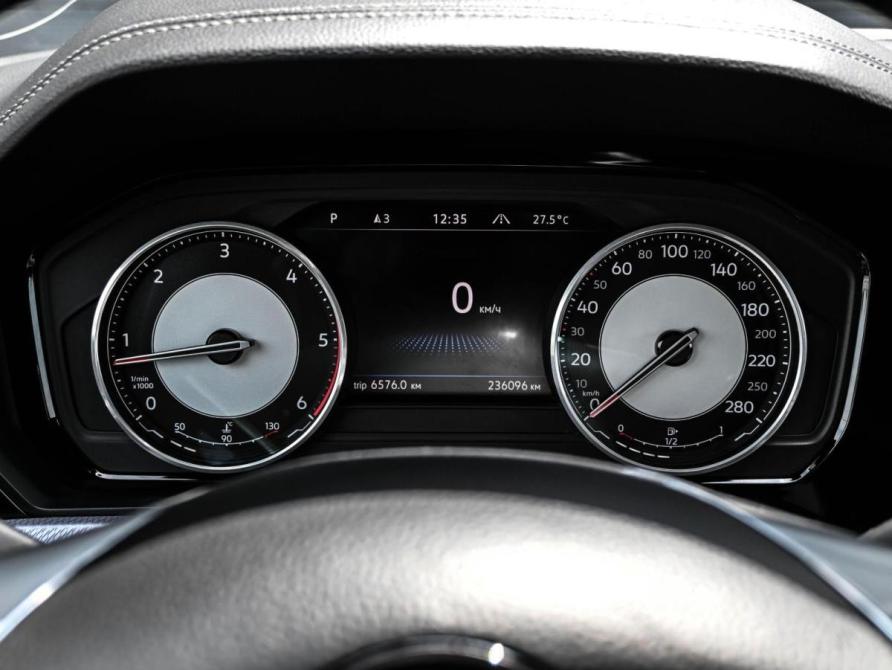 Volkswagen Touareg III Новороссийск  - изображение 18