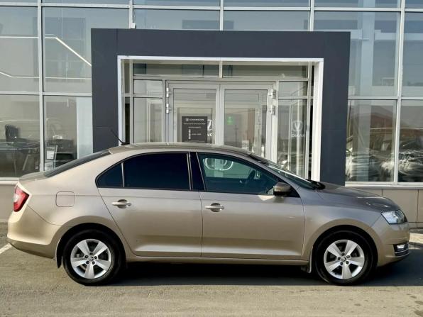 Skoda Rapid I Рестайлинг с пробегом 2017 года, цена 1 250 000 рублей, 93000 км, лифтбек, Автокод Объявления