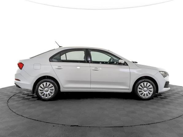 Skoda Rapid II с пробегом 2021 года, цена 1 175 000 рублей, 172310 км, лифтбек, Автокод Объявления