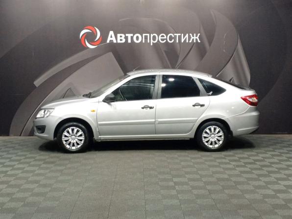 Lada (ВАЗ) Granta I с пробегом 2016 года, цена 430 000 рублей, 175052 км, лифтбек, Автокод Объявления