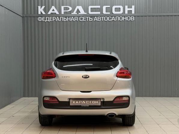 Kia Ceed II с пробегом 2013 года, цена 1 127 000 рублей, 126029 км, хэтчбек, Автокод Объявления