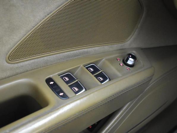 Audi A8 III (D4) с пробегом 2011 года, цена 1 619 900 рублей, 263264 км, седан, Автокод Объявления