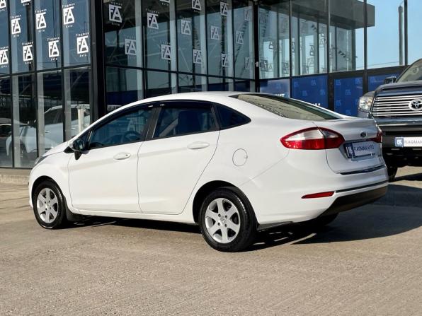 Ford Fiesta Mk6 Рестайлинг с пробегом 2016 года, цена 770 000 рублей, 101000 км, седан, Автокод Объявления