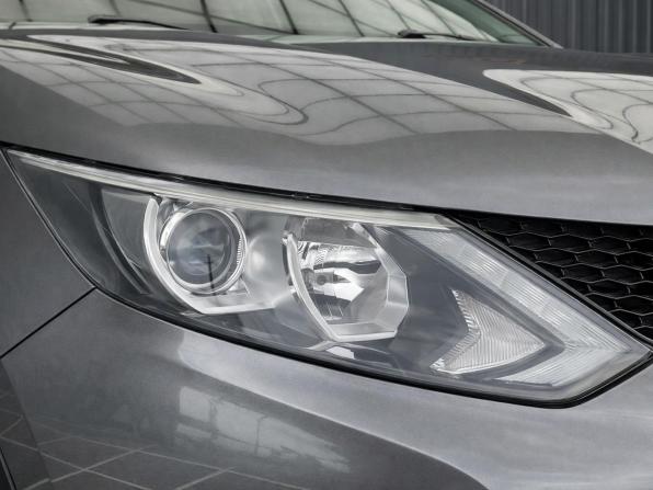 Nissan Qashqai II с пробегом 2018 года, цена 1 747 000 рублей, 102895 км, внедорожник, Автокод Объявления