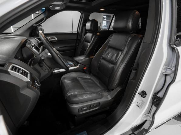 Ford Explorer V с пробегом 2015 года, цена 2 150 000 рублей, 89189 км, внедорожник, Автокод Объявления