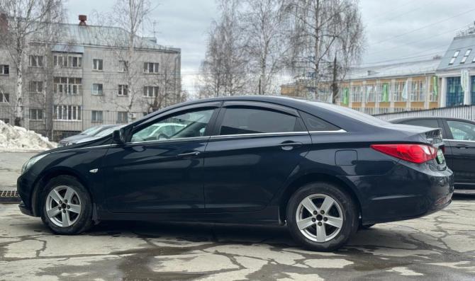 Hyundai Sonata VI (YF) с пробегом 2010 года, цена 999 000 рублей, 253704 км, седан, Автокод Объявления