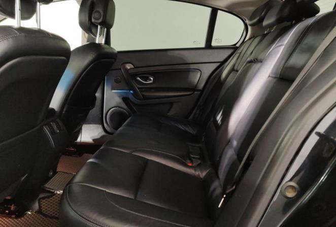 Renault Latitude I с пробегом 2010 года, цена 620 000 рублей, 239271 км, седан, Автокод Объявления