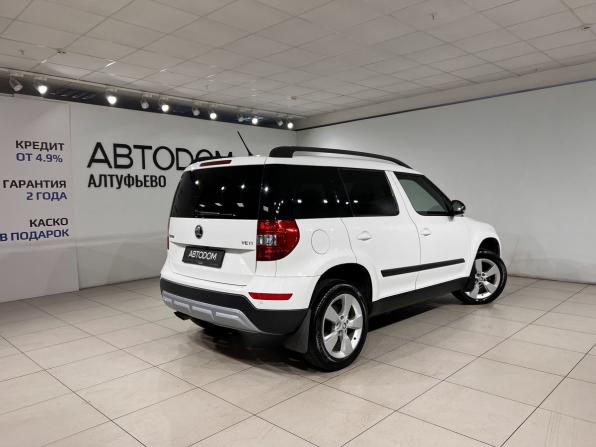 Skoda Yeti I Рестайлинг с пробегом 2015 года, цена 1 090 000 рублей, 193882 км, внедорожник, Автокод Объявления