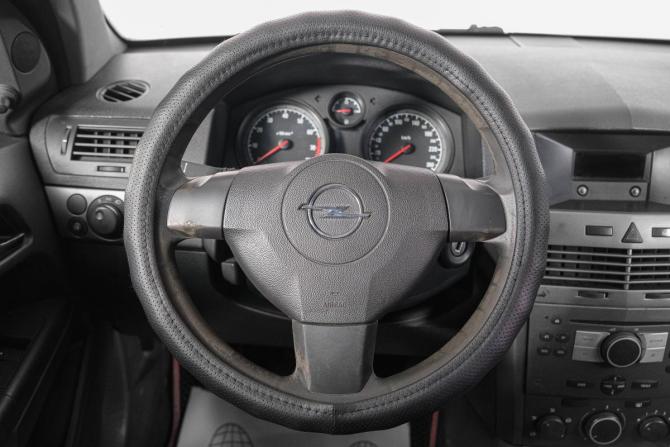 Opel Astra H с пробегом 2005 года, цена 419 000 рублей, 300000 км, хэтчбек, Автокод Объявления