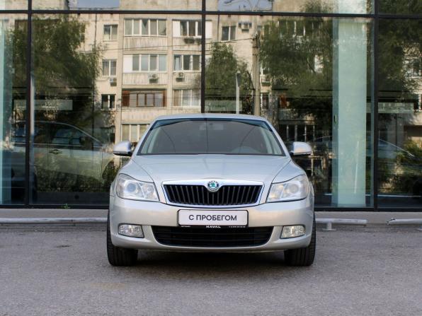 Skoda Octavia II (A5) Рестайлинг с пробегом 2013 года, цена 810 000 рублей, 215408 км, лифтбек, Автокод Объявления