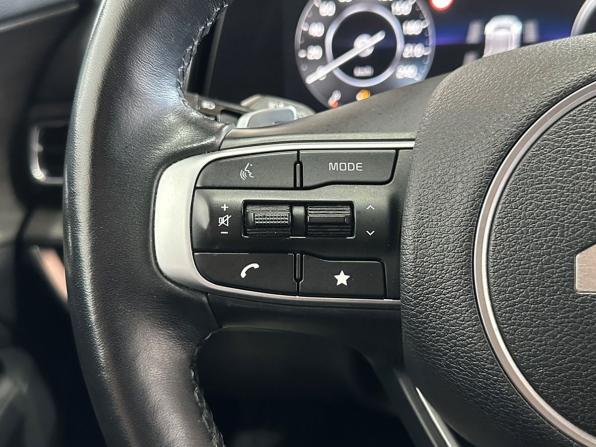 Kia Sportage V с пробегом 2023 года, цена 3 799 000 рублей, 34171 км, внедорожник, Автокод Объявления