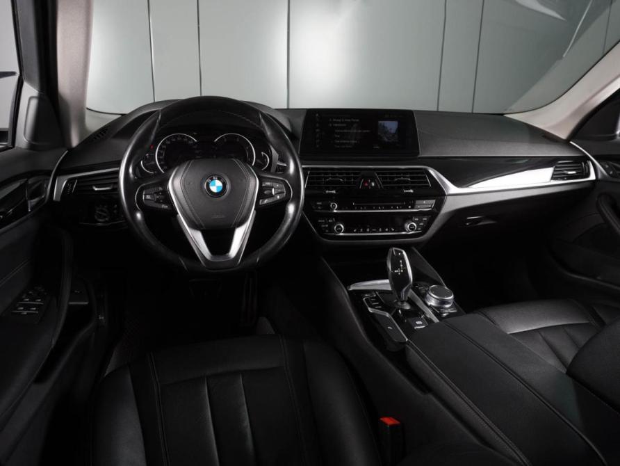 BMW 5 серии VII (G30/G31/G38) Ростов-на-Дону  - изображение 6