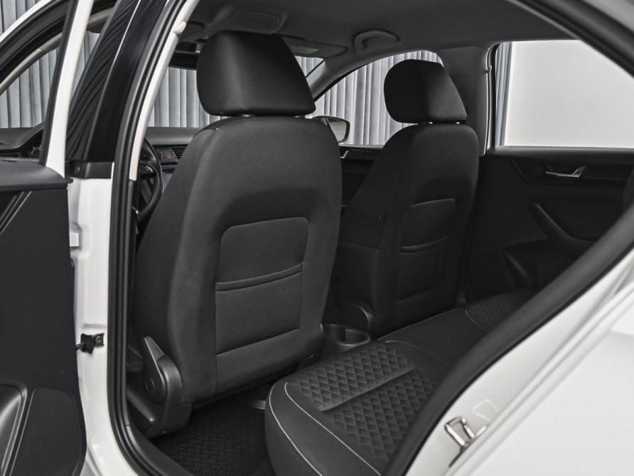 Skoda Rapid I Рестайлинг Ставрополь  - изображение 11