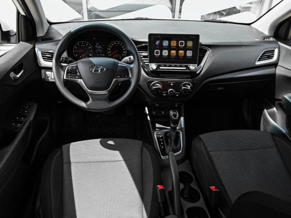 Hyundai Solaris II Рестайлинг с пробегом 2021 года, цена 1 398 000 рублей, 102405 км, седан, Автокод Объявления