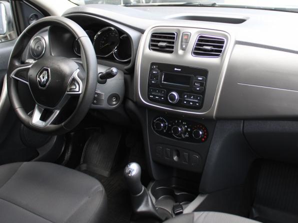 Renault Logan II Рестайлинг с пробегом 2020 года, цена 1 149 000 рублей, 48528 км, седан, Автокод Объявления