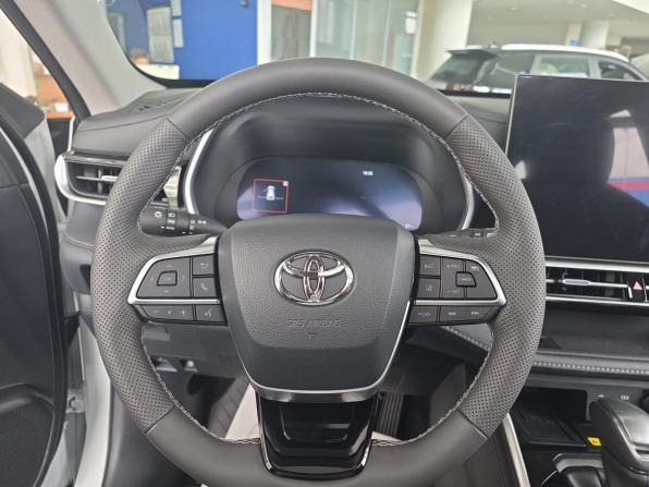 Toyota Highlander IV (XU70) с пробегом 2026 года, цена 5 400 000 рублей, 21 км, внедорожник, Автокод Объявления
