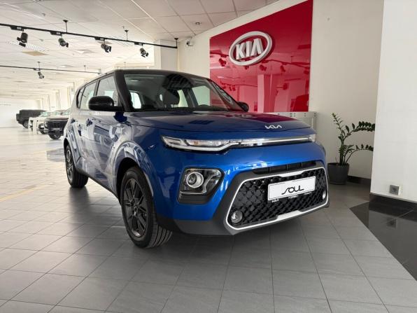 Kia Soul III с пробегом 2022 года, цена 2 720 000 рублей, 10 км, хэтчбек, Автокод Объявления