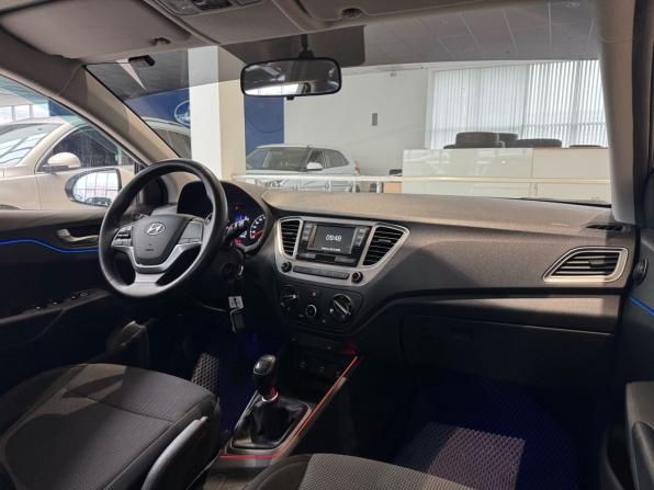 Hyundai Solaris II Рестайлинг с пробегом 2020 года, цена 1 375 000 рублей, 74416 км, седан, Автокод Объявления