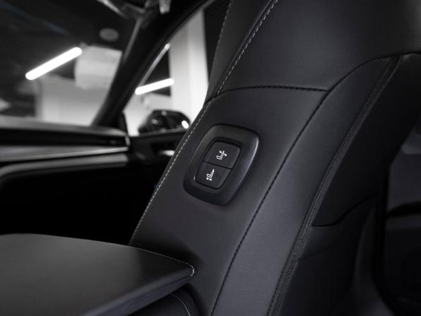 Toyota Camry IX (XV80) China Market с пробегом 2026 года, цена 4 400 000 рублей, 50 км, седан, Автокод Объявления
