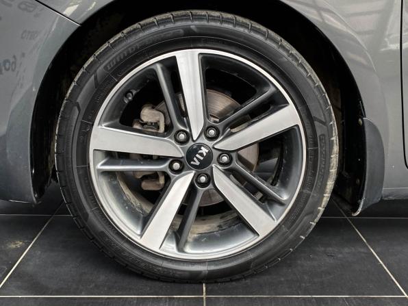 Kia Cerato III Рестайлинг (Classic) с пробегом 2018 года, цена 1 600 000 рублей, 74011 км, седан, Автокод Объявления