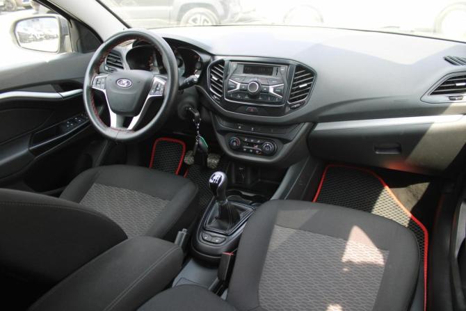 Lada (ВАЗ) Vesta I с пробегом 2019 года, цена 990 000 рублей, 59000 км, универсал, Автокод Объявления
