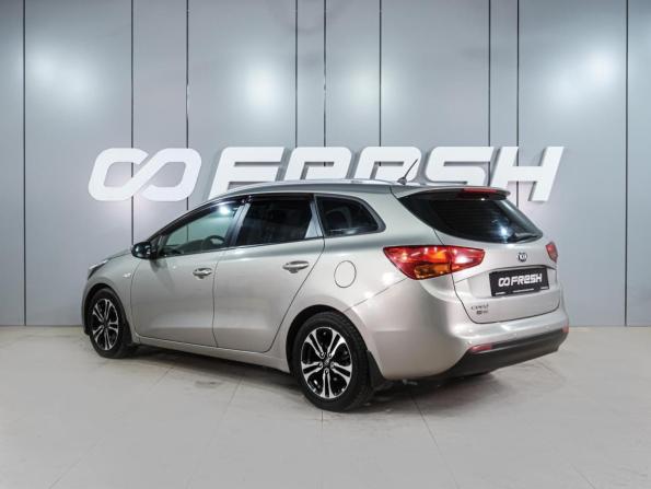 Kia Ceed II с пробегом 2014 года, цена 1 349 000 рублей, 89462 км, универсал, Автокод Объявления