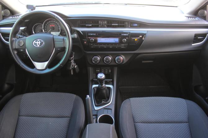 Toyota Corolla XI (E160 E170 E180) с пробегом 2013 года, цена 1 197 000 рублей, 120789 км, седан, Автокод Объявления