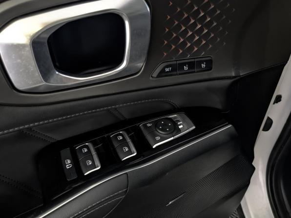 Kia Sorento IV с пробегом 2022 года, цена 3 880 000 рублей, 78360 км, внедорожник, Автокод Объявления