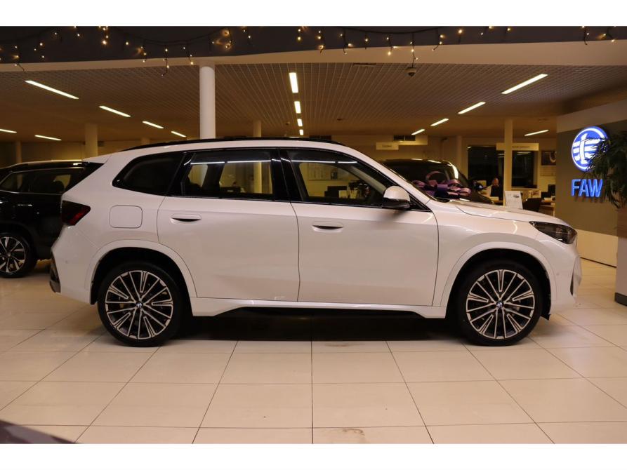 BMW X1 III (U11/U12) Челябинск  - изображение 9