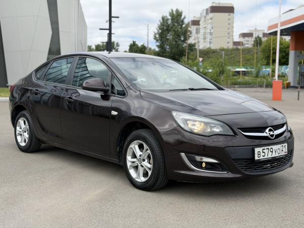 Opel Astra J Рестайлинг с пробегом 2013 года, цена 790 000 рублей, 216530 км, седан, Автокод Объявления