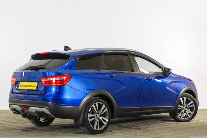 Lada (ВАЗ) Vesta I с пробегом 2020 года, цена 1 379 000 рублей, 83000 км, универсал, Автокод Объявления