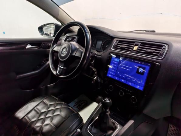 Volkswagen Jetta VI с пробегом 2011 года, цена 799 000 рублей, 233624 км, седан, Автокод Объявления
