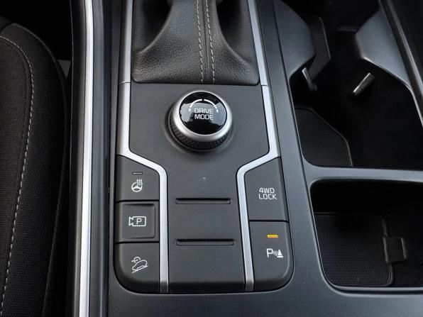 Kia Sorento IV с пробегом 2022 года, цена 3 699 000 рублей, 76929 км, внедорожник, Автокод Объявления