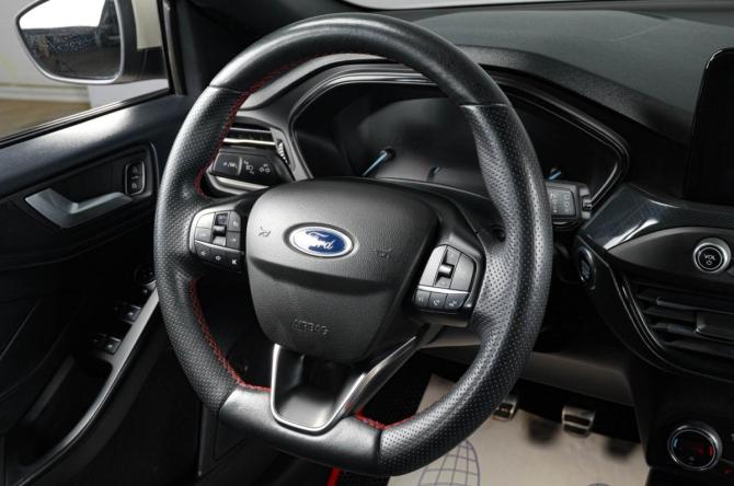 Ford Focus IV с пробегом 2020 года, цена 2 049 000 рублей, 132000 км, хэтчбек, Автокод Объявления