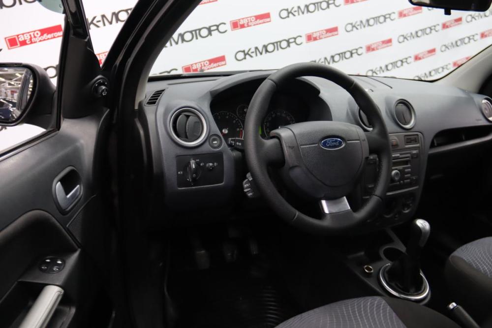 Ford Fusion I Рестайлинг Сургут  - изображение 7
