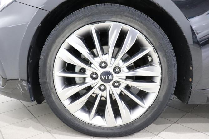 Kia K5 II с пробегом 2018 года, цена 1 325 000 рублей, 98851 км, седан, Автокод Объявления