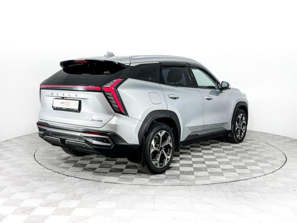 Geely Atlas II с пробегом 2023 года, цена 2 437 900 рублей, 40942 км, внедорожник, Автокод Объявления