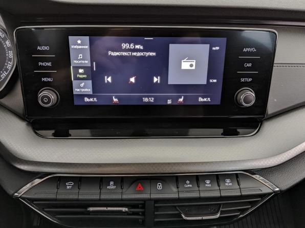 Skoda Octavia IV (A8) с пробегом 2020 года, цена 2 295 000 рублей, 96270 км, лифтбек, Автокод Объявления