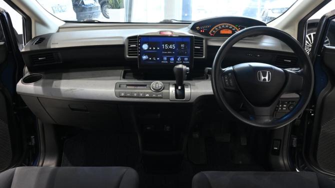 Honda Freed I с пробегом 2008 года, цена 950 000 рублей, 125000 км, компактвэн, Автокод Объявления