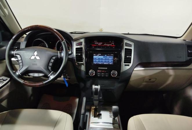Mitsubishi Pajero IV Рестайлинг 2 с пробегом 2021 года, цена 3 425 000 рублей, 125141 км, внедорожник, Автокод Объявления