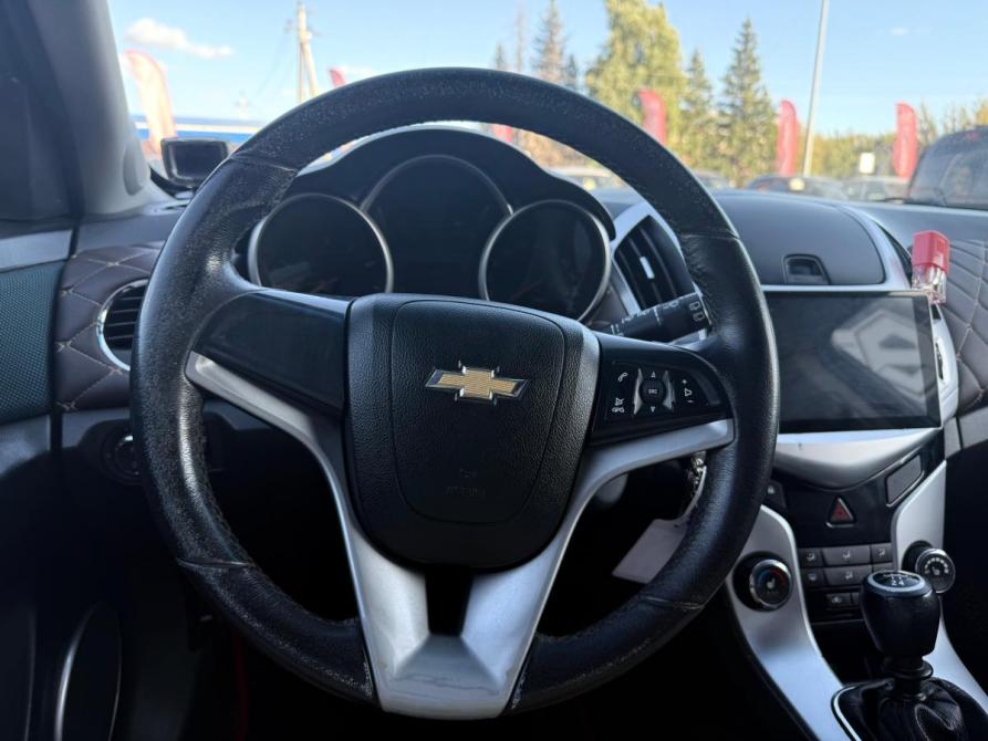 Chevrolet Cruze I Рестайлинг Альметьевск  - изображение 13
