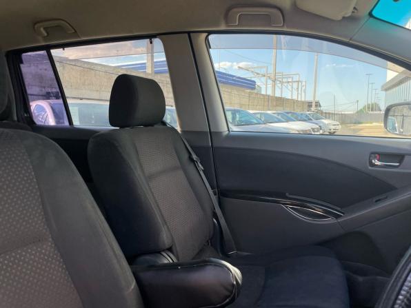 Toyota ISis I с пробегом 2006 года, цена 880 000 рублей, 145000 км, компактвэн, Автокод Объявления