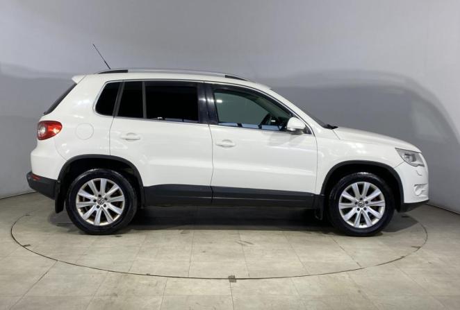 Volkswagen Tiguan I с пробегом 2008 года, цена 850 000 рублей, 266431 км, внедорожник, Автокод Объявления