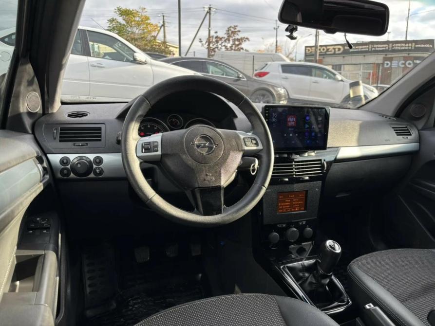Opel Astra H Рестайлинг Крым  - изображение 10