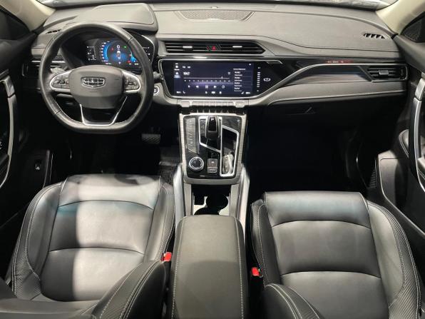 Geely Atlas Pro с пробегом 2023 года, цена 1 899 000 рублей, 68380 км, внедорожник, Автокод Объявления
