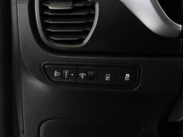 Kia Rio IV Рестайлинг с пробегом 2020 года, цена 1 699 000 рублей, 46413 км, седан, Автокод Объявления