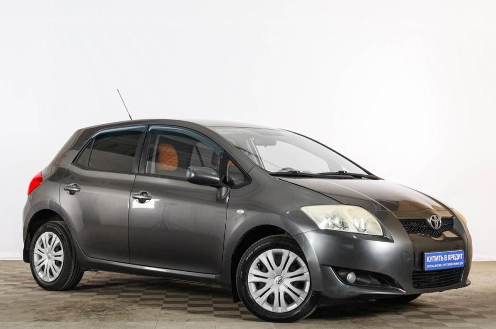 Toyota Auris I Тюмень  - изображение 1